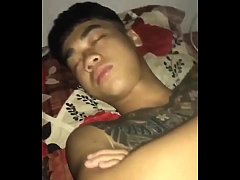 โป๊ะแตกมั้ยล่ะ ลักหลับเพื่อนนักมวย ควยหัวยังไม่เปิด แอบชอบมานานแล้วว่ะมึง จับชักว่า อมควย เห็นรอยสักเท่ๆแม่ง ยิ่งเงี่ยนมีอารมย์ทางเพศ ควยแข็งเลยกู